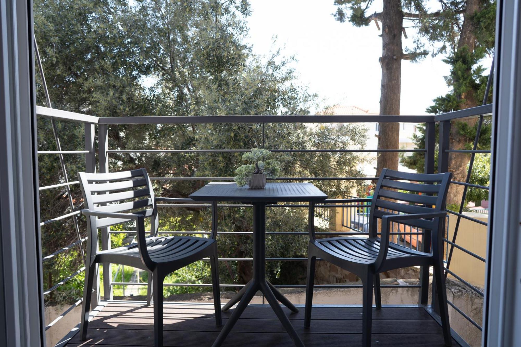 Two Bedroom Apartment, Mytilene Lesvos Экстерьер фото